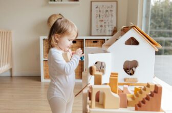 choosing developmental toys carefully